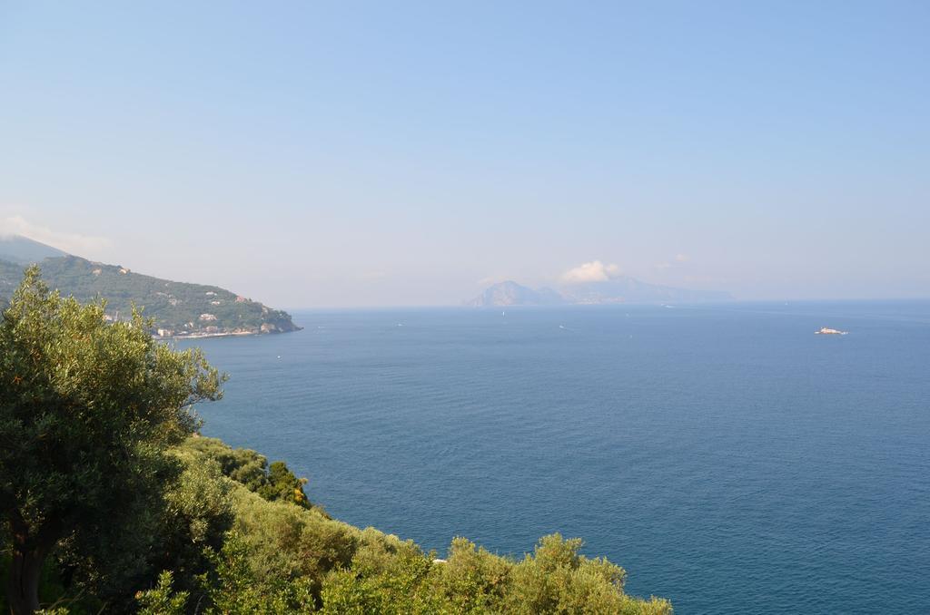 Mini Hotel - Angolo Di Paradiso - Pozzuoli Ngoại thất bức ảnh