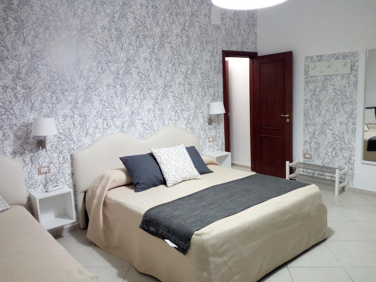 Mini Hotel - Angolo Di Paradiso - Pozzuoli Ngoại thất bức ảnh