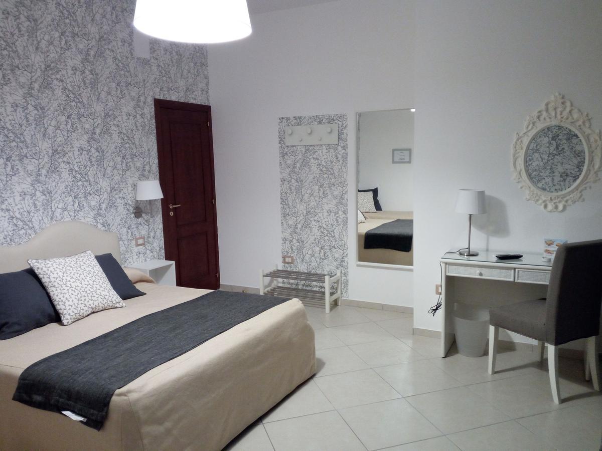 Mini Hotel - Angolo Di Paradiso - Pozzuoli Ngoại thất bức ảnh